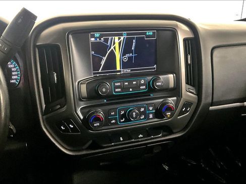 Used 2018 Chevrolet Silverado 1500 LT w/ All Star Edition image 6