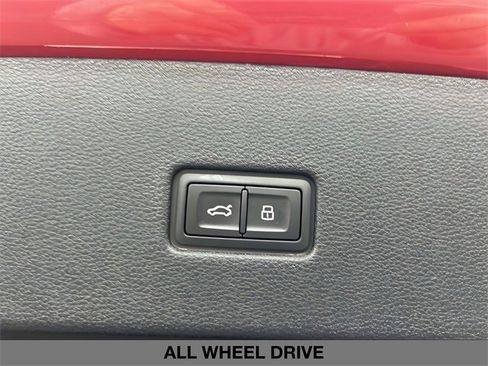 Certified 2024 Audi SQ8 Prestige image 14