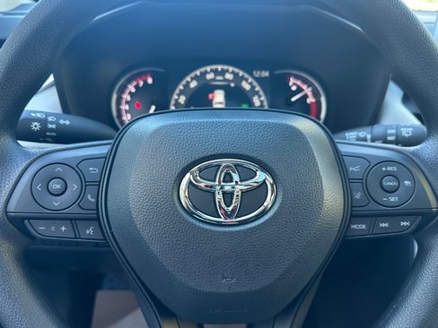 New 2025 Toyota RAV4 XLE image 26