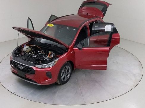 Certified 2024 Ford Escape ST-Line w/ Equipment Group 301A image 42