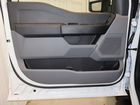 New 2025 Ford F350 XL w/ XL Chrome Package image 10