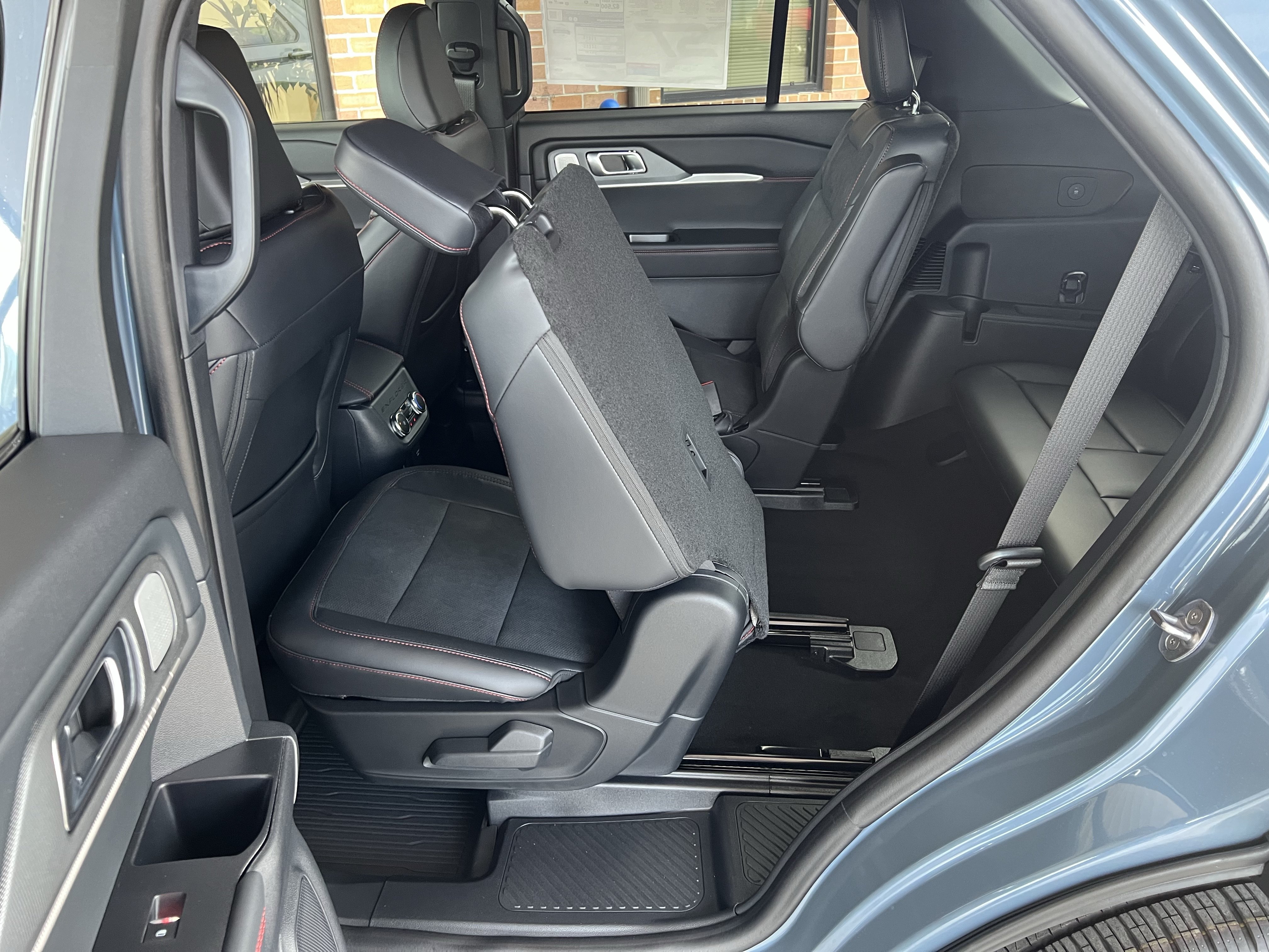New 2026 Ford Explorer ST w/ Sun And Sound Package AWD/4WD image 23