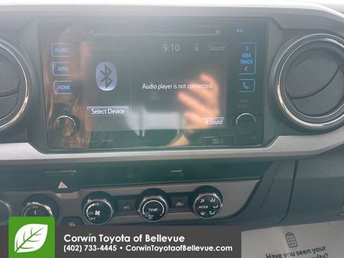 Used 2017 Toyota Tacoma TRD Off-Road w/ Tow Package (A/T) AWD/4WD image 23