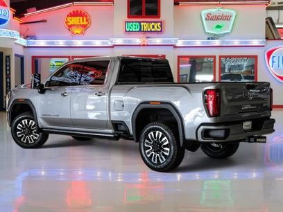 Used 2025 GMC Sierra 2500 Denali Ultimate w/ Max Trailering Package