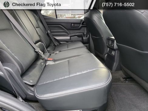 Used 2025 Toyota 4Runner TRD Sport Premium image 49