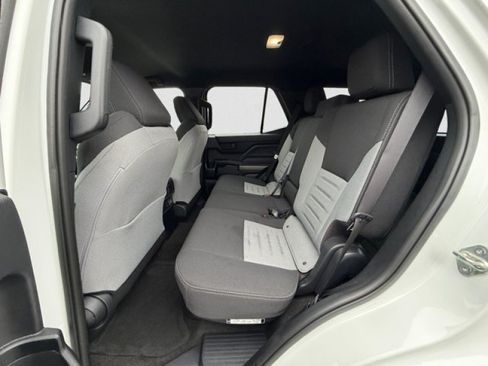 Used 2025 Toyota 4Runner TRD Off-Road AWD/4WD image 16