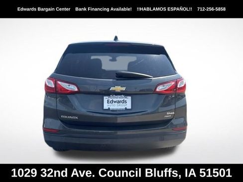 Used 2021 Chevrolet Equinox LS w/ LS Convenience Package AWD/4WD image 6