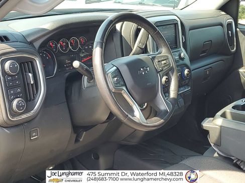 Certified 2019 Chevrolet Silverado 1500 RST AWD/4WD image 12
