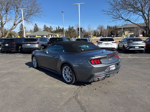 Used 2025 Ford Mustang GT Premium RWD image 12