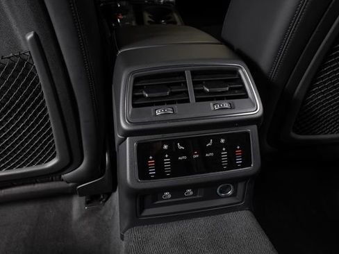 Used 2022 Audi RS 6 AWD/4WD image 27
