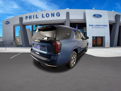 Used 2025 Chevrolet Tahoe LS RWD image 5