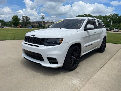 Used 2021 Jeep Grand Cherokee SRT AWD/4WD image 2