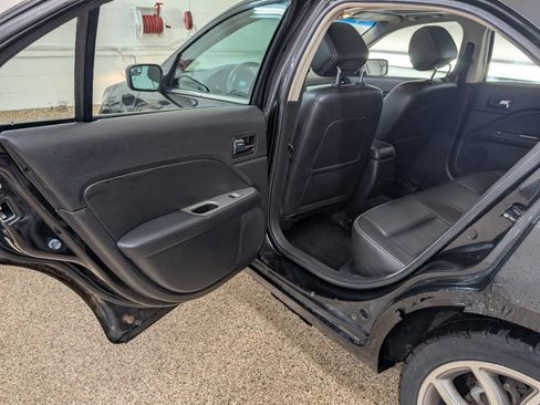 Used 2012 Ford Fusion SEL w/ Sport Appearance Pkg AWD/4WD image 15