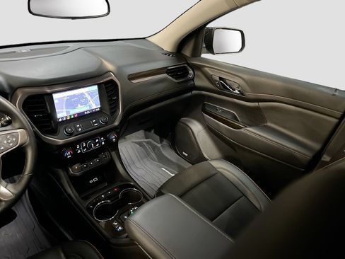 Used 2023 GMC Acadia AT4 w/ Preferred Package AWD/4WD image 25
