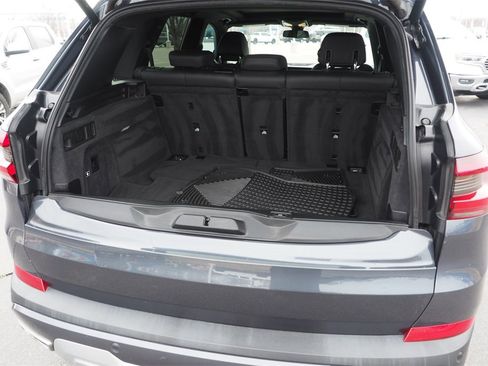 Used 2019 BMW X5 xDrive40i w/ Convenience Package image 18