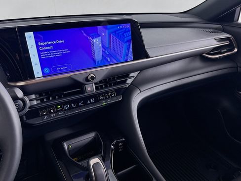 Used 2026 Toyota Crown Limited image 20