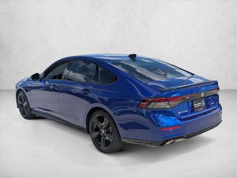 Used 2023 Honda Accord Sport image 8