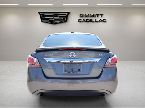 Used 2015 Nissan Altima 2.5 SL w/ Technology Package FWD image 4