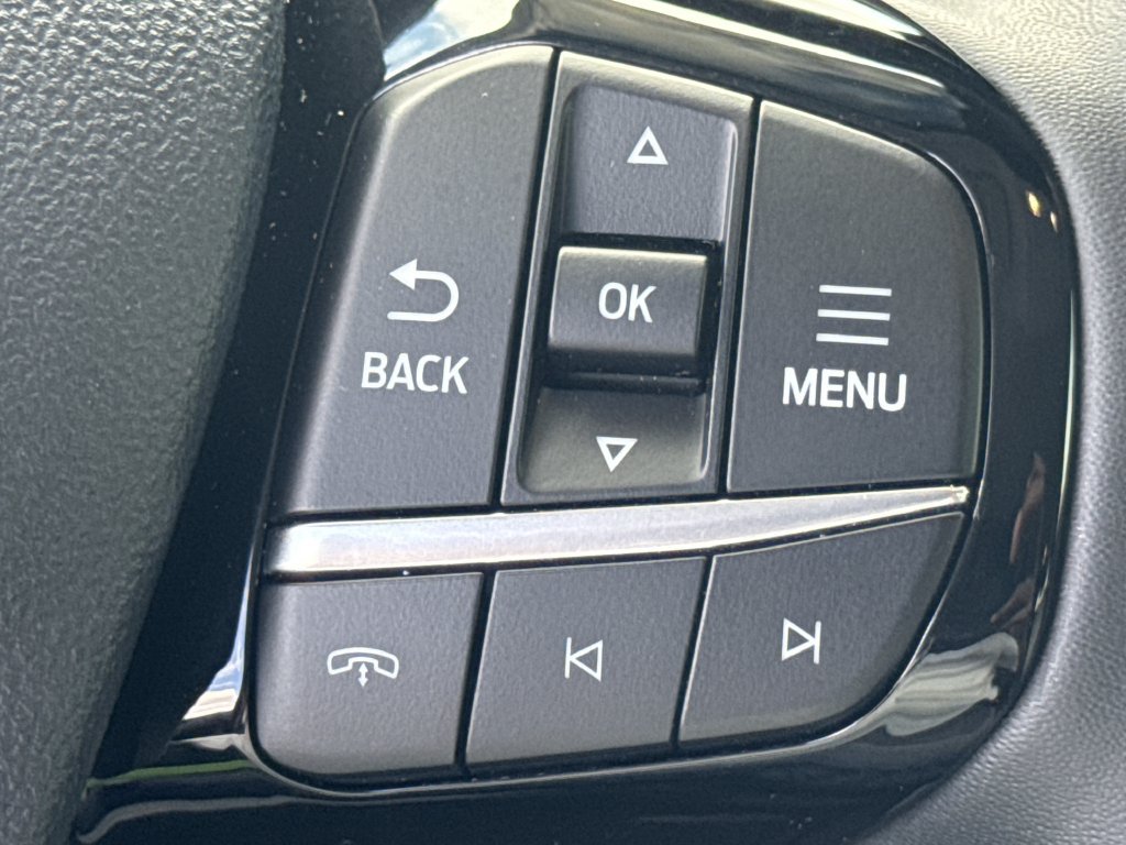 Used 2025 Ford Escape Active w/ Tech Pack #1 FWD image 25