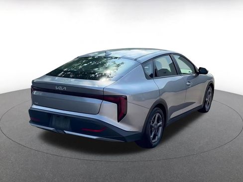 Used 2025 Kia K4 FWD image 14