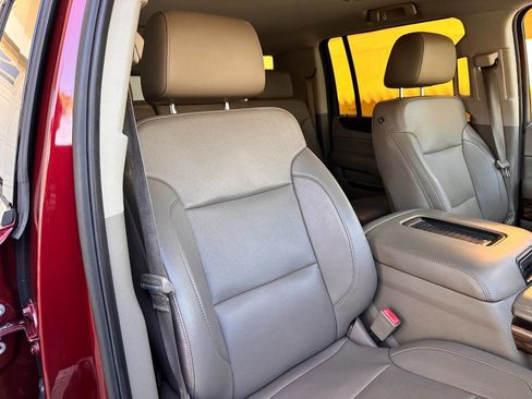 Used 2016 GMC Yukon XL SLT AWD/4WD image 61