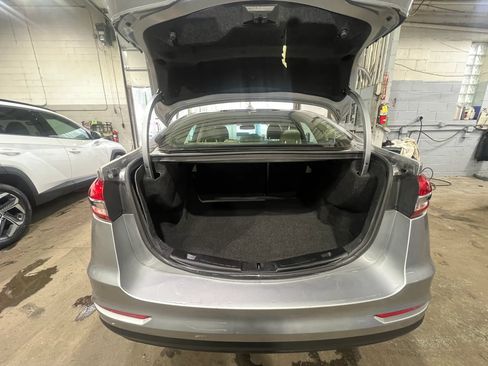 Used 2020 Ford Fusion S FWD image 9