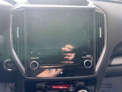 Used 2019 Subaru Forester Limited AWD/4WD image 13