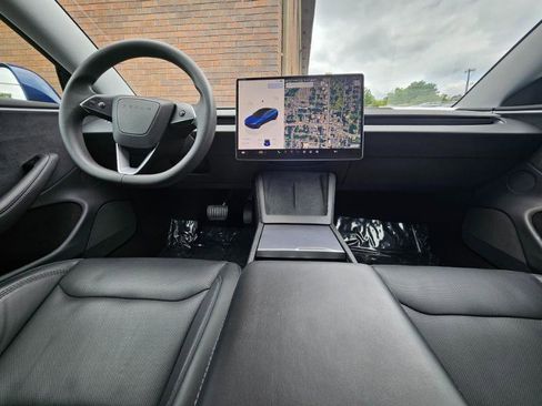 Used 2024 Tesla Model 3 Long Range AWD/4WD image 41