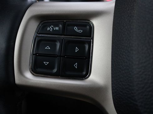 Used 2013 RAM 1500 Laramie Longhorn AWD/4WD image 42