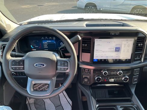 New 2026 Ford F250 Lariat w/ Chrome Package image 25