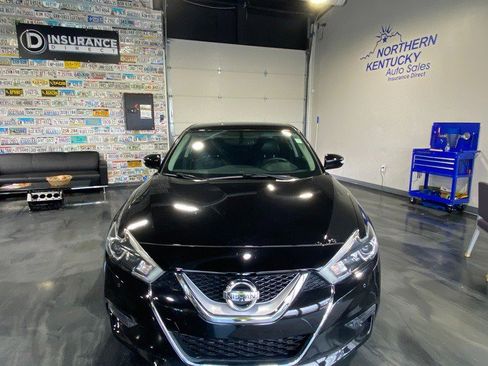 Used 2017 Nissan Maxima SR w/ Midnight Edition image 3