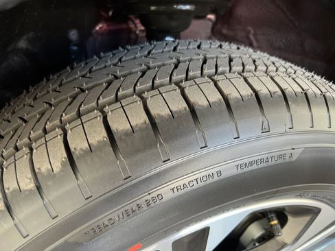 New 2026 Subaru Crosstrek 2.0i Premium image 32