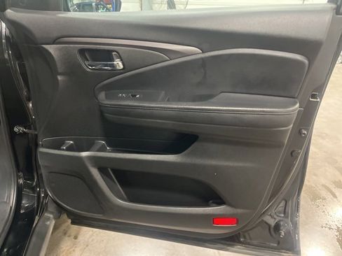 Used 2022 Honda Pilot EX-L image 18