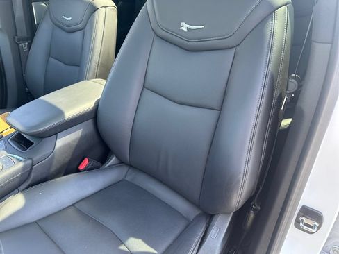 Used 2023 Cadillac XT5 Premium Luxury w/ Technology Package AWD/4WD image 26