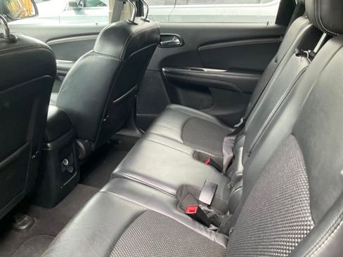 Used 2018 Dodge Journey Crossroad AWD/4WD image 9