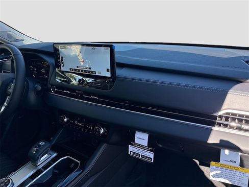 New 2026 Mitsubishi Outlander SEL image 32