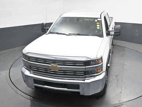 Used 2015 Chevrolet Silverado 2500 W/T AWD/4WD image 23
