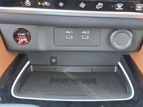 New 2026 Nissan Rogue Platinum AWD/4WD image 16