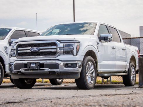 Used 2025 Ford F150 Lariat w/ Equipment Group 501A Mid AWD/4WD image 1