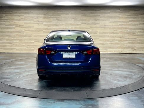 Used 2020 Nissan Altima 2.5 S FWD image 18
