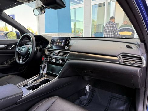 Used 2019 Honda Accord Sport image 23