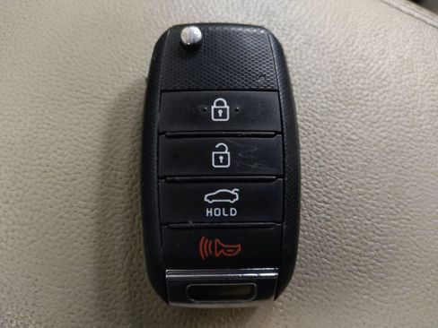 Used 2018 Kia Optima LX w/ Convenience Package FWD image 32
