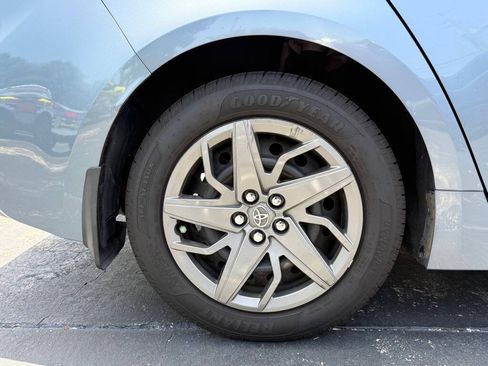 Used 2022 Toyota Corolla L FWD image 28