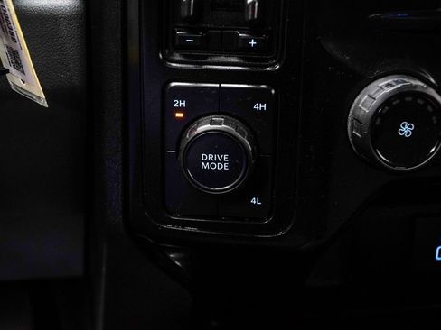 Used 2025 Ford F250 XLT AWD/4WD image 20