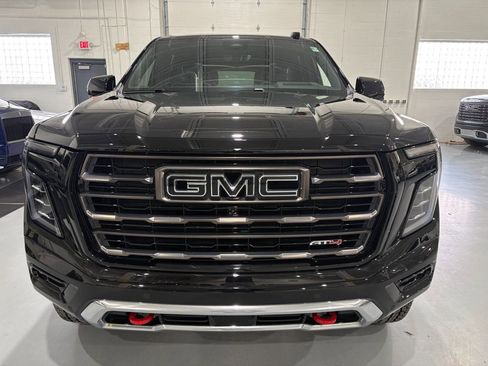 Used 2025 GMC Yukon AT4 Ultimate w/ LPO, Floor Liner Package image 2