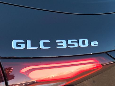 Certified 2025 Mercedes-Benz GLC 350e 4MATIC image 33