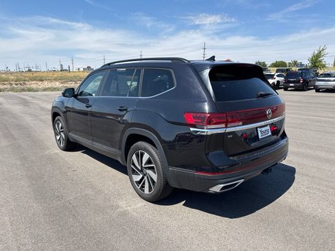 Used 2024 Volkswagen Atlas SE FWD image 5