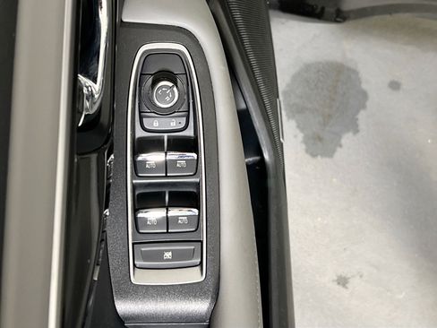 Used 2023 Subaru Outback Limited AWD/4WD image 18