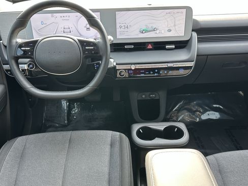Used 2024 Hyundai Ioniq 5 SEL RWD image 21
