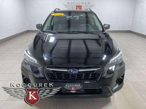 Used 2020 Subaru Crosstrek 2.0i image 2